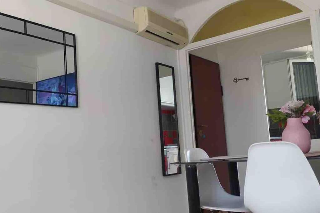 Appartement T4 A Deux Pas De La Gare St Charles Marseille Exterior photo