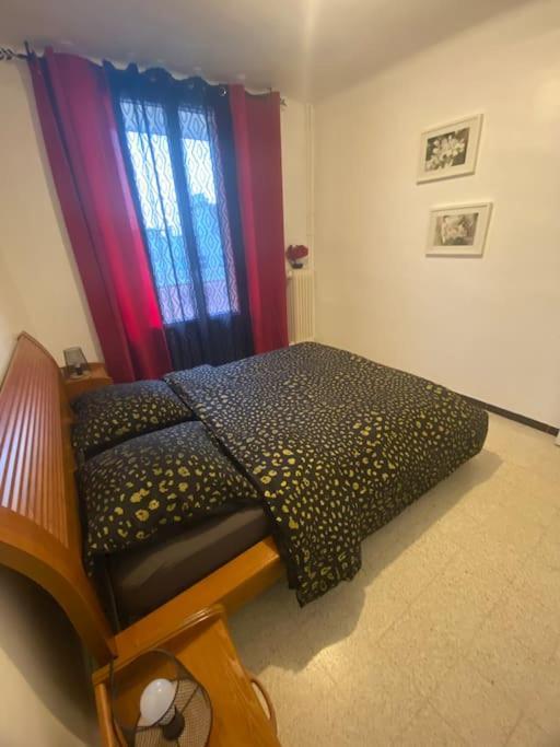 Appartement T4 A Deux Pas De La Gare St Charles Marseille Exterior photo